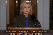 Bà Hillary Clinton: Ghislaine Maxwell dự đám cưới Chelsea Clinton là khách đi kèm, không mời chính thức