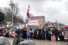 Hàng ngàn người tràn xuống đường phản đối Tehran, kêu gọi lật đổ chế độ Iran