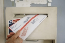 Georgia: Thẩm phán liên bang ra lệnh giải mật hồ sơ vụ FBI đột kích cơ sở bầu cử