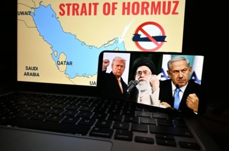 Mỹ đưa ra cảnh báo hàng hải khi Iran thanh trừng các nhà cải cách nội bộ