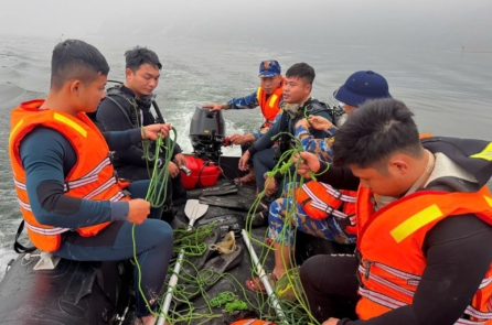 Tìm thấy toàn bộ 6 thi thể nạn nhân vụ chìm tàu trên hồ Thác Bà