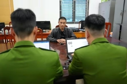 Vụ tai nạn hồ Thác Bà: Khởi tố, bắt tạm giam lái tàu chở đá