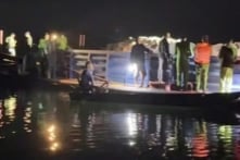 Vụ va chạm tàu trên hồ Thác Bà: 17 người được cứu, 6 người mất tích