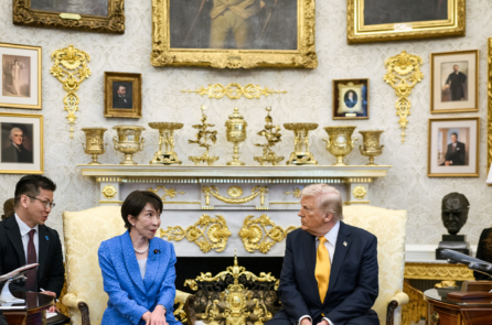 Không báo trước đồng minh khi tấn công Iran, ông Trump đùa về Trân Châu Cảng