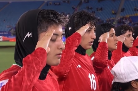 5 cầu thủ đội tuyển bóng đá nữ Iran được Úc cấp quy chế tị nạn