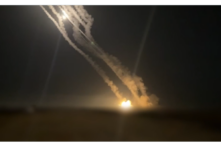 Mỹ vẫn tấn công Iran, chỉ ‘tạm dừng 5 ngày’ với các cơ sở năng lượng