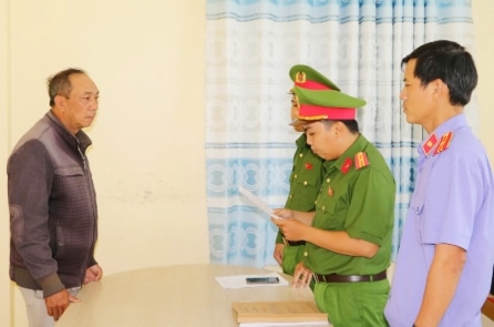 Chủ cà phê Thiện Tiến bị khởi tố vì sản xuất, buôn bán cà phê giả