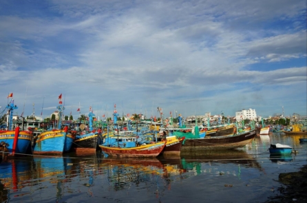 Công an Lâm Đồng khởi tố 3 cán bộ trung tâm đăng kiểm tàu cá