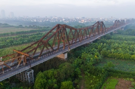 Hà Nội cấm xe qua cầu Long Biên trong 60 ngày để sửa chữa