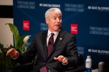 Chính quyền Trump ra lệnh khôi phục mỏ dầu ngoài khơi California để bảo đảm an ninh năng lượng