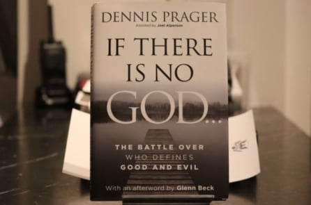 Sách mới: “Nếu không có Chúa: Ai định nghĩa thiện và ác?” – dẫn đầu doanh số