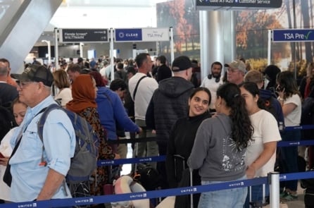 Thiếu nhân lực TSA, Clear trở thành lựa chọn ưu tiên của hành khách Mỹ