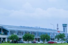 Nghi drone xuất hiện gần sân bay Cát Bi nhiều chuyến bay chuyển hướng