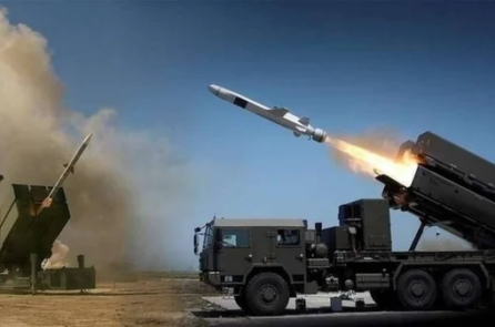 Thỏa thuận bán vũ khí 14 tỷ USD cho Đài Loan chuẩn bị được trình lên ông Trump