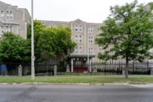 Cựu đặc vụ tiết lộ cách nhận biết gián điệp ĐCSTQ ở nước ngoài