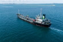 Mỹ nới lỏng trừng phạt dầu mỏ Venezuela nhằm tăng nguồn cung toàn cầu