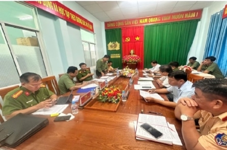 Đồng Tháp: Người dân bán đất mặt ruộng, khoảng 5 triệu đồng/1.000 m²