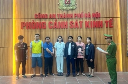 Gần 300 tấn lợn bệnh được đưa vào 26 trường tiểu học và rất nhiều trường mầm non