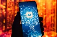 Khảo sát: Người Mỹ thế hệ Z ngày càng hoài nghi và tức giận về AI