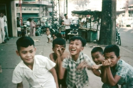 Hẻm nhỏ Tân Định