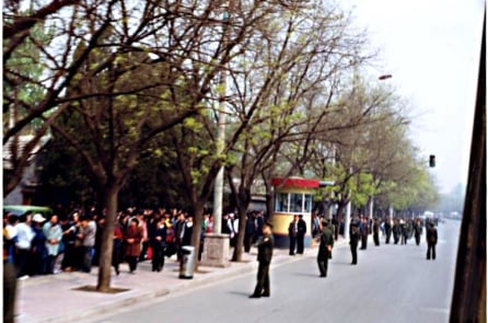 Sự kiện 25/4: Từ thỉnh nguyện ôn hòa đến cuộc đàn áp Pháp Luân Công kéo dài 27 năm