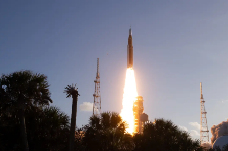 Việc kích hoạt quỹ đạo chuyển tiếp Trái Đất-Mặt Trăng đã thành công rực rỡ