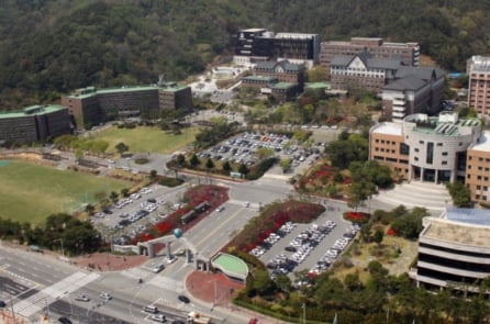 Hơn 100 sinh viên TQ sử dụng bằng giả để nhập học vào trường đại học Hàn Quốc