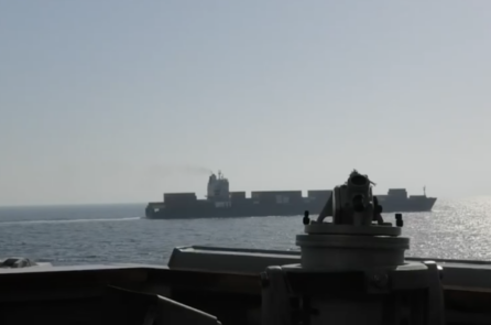 Ông Trump: Quân đội Mỹ chặn bắt tàu chở quà tặng từ Trung Quốc đến Iran