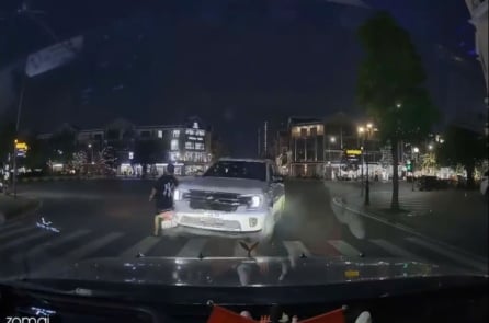 Một người Trung Quốc nổ súng sau va chạm giao thông ở Hưng Yên