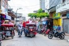 Bầu cử tổng thống Peru: Phe bảo thủ tạm dẫn đầu sau vòng một