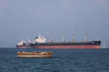 Ông Trump chỉ trích việc Iran cản trở tàu chở dầu đi qua Eo biển Hormuz Ông Trump chỉ trích việc Iran cản trở tàu chở dầu đi qua Eo biển Hormuz