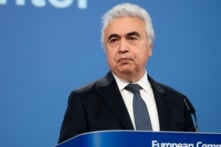 Giám đốc IEA: Châu Âu có thể chỉ còn đủ nhiên liệu máy bay trong 6 tuần