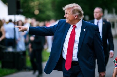 Ông Trump: Tôi có thể là vị tổng thống Mỹ sẽ can thiệp vào Cuba