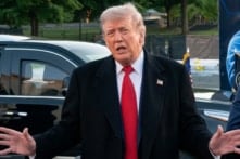 Ông Trump đích thân thị sát công trình Hồ Phản chiếu, thảo luận về TQ và Iran