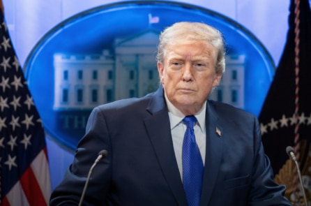 Ông Trump: Cuộc chiến với Iran có thể kéo dài thêm 2 đến 3 tuần nữa