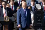 Những ai sẽ tháp tùng ông Trump trong chuyến thăm Trung Quốc?