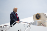 Ông Trump: Iran sẽ không thu bất kỳ khoản phí nào đối với tàu thuyền quá cảnh