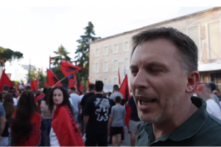 Người biểu tình Albania đổ ra đường yêu cầu Thủ tướng từ chức