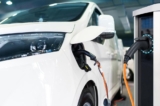 Hà Nội yêu cầu công trình mới phải dành tối thiểu 30% chỗ đỗ xe để lắp trạm sạc 