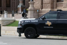 Xả súng hàng loạt tại Texas: 1 tay súng thiệt mạng, 10 người bị thương