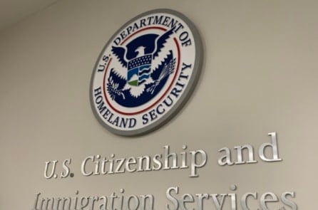 USCIS: Chính sách Thẻ Xanh mới tiếp tục ưu tiên người nhập cư có tay nghề cao