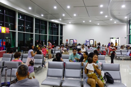 Hãng hàng không phải hoàn tiền vé và bồi thường nếu chuyến bay chậm 4 giờ