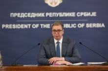 Tổng thống Serbia tuyên bố sẽ từ chức sau nhiều tháng biểu tình, kêu gọi bầu cử sớm