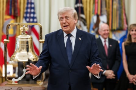 Ông Trump chỉ trích sách mới của phóng viên New York Times là “tin giả”
