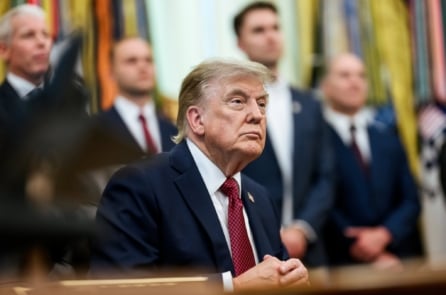 Trung Quốc và Nga cung cấp vũ khí cho Iran? Tổng thống Trump lên tiếng