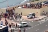 Hàng nghìn người nhập cư bất hợp pháp tràn vào Ceuta của Tây Ban Nha