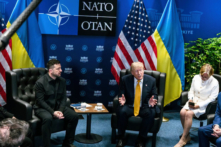 Ông Trump cấp phép cho Ukraine sản xuất tên lửa Patriot; Nga tìm cách vô hiệu hóa Starlink