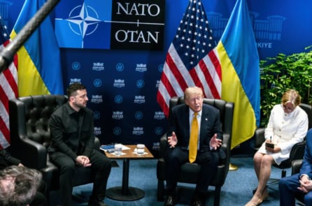 Ông Trump cấp phép cho Ukraine sản xuất tên lửa Patriot; Nga tìm cách vô hiệu hóa Starlink
