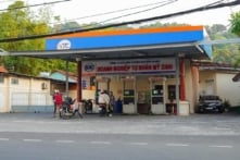 Bộ Công Thương đề xuất doanh nghiệp tự quyết giá xăng dầu 
