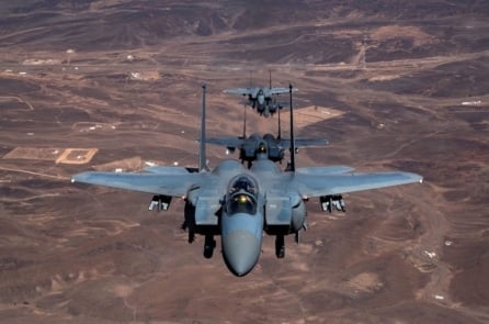 Mỹ phối hợp với Ả Rập Xê Út không kích lực lượng dân quân thân Iran ở Iraq